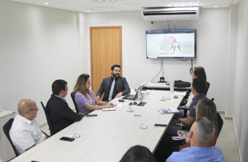 Estado realiza reunião para efetivar implementação da Nova Lei de Licitações